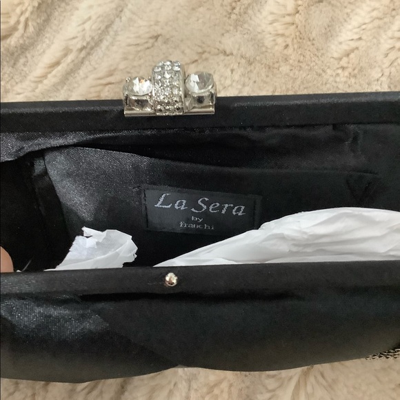 La Sera by Franchi Evening Black bag with rhinestone closure like new. - Picture 4 of 8